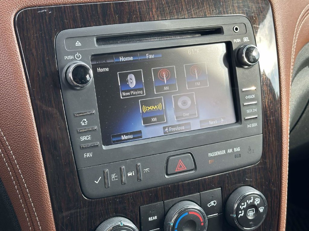 Used 2015 Chevrolet Traverse LT AWD/4WD image 26
