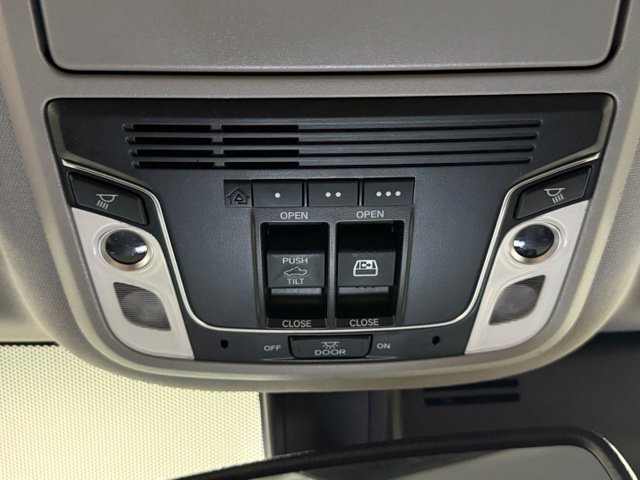 Used 2020 Honda Ridgeline RTL-E image 28