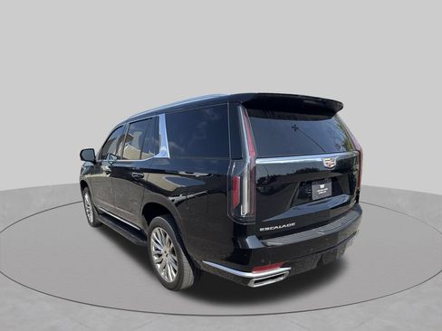 Certified 2023 Cadillac Escalade Premium Luxury RWD image 8