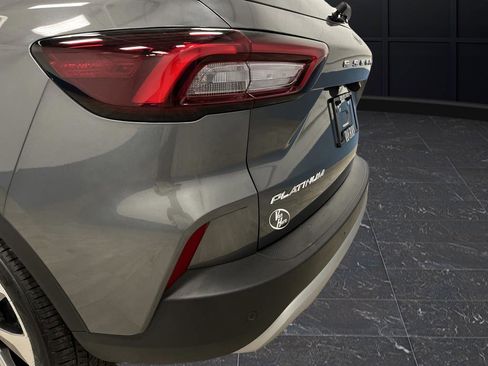 Used 2025 Ford Escape Platinum image 33