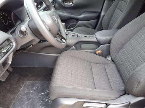 New 2027 Honda HR-V LX image 14