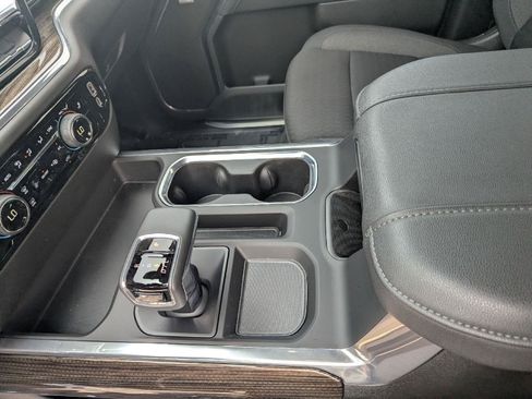 Used 2025 Chevrolet Silverado 1500 RST AWD/4WD image 29