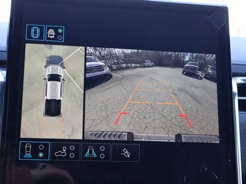 New 2026 GMC Sierra EV Elevation image 19