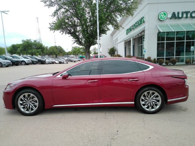Used 2018 Lexus LS 500 w/ Interior Upgrade Package RWD image 9