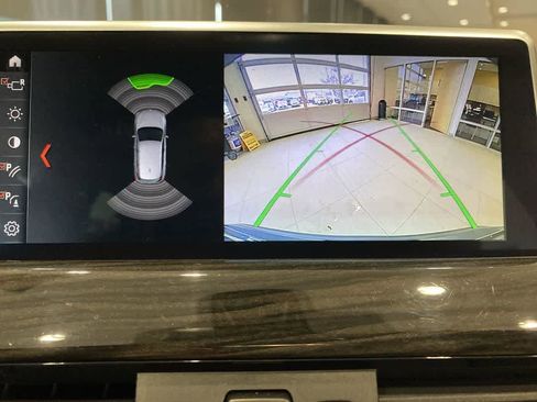 Used 2020 BMW X1 xDrive28i w/ Premium Package image 19