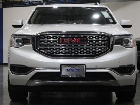 Used 2017 GMC Acadia Denali AWD/4WD image 6