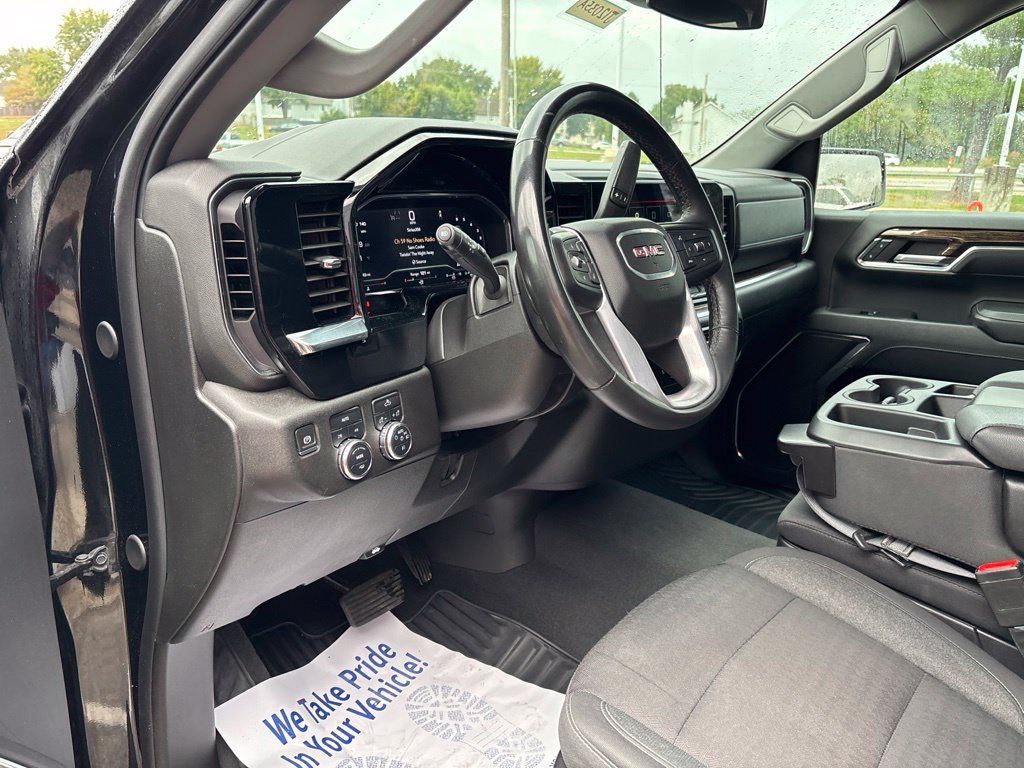 Used 2024 GMC Sierra 1500 Elevation AWD/4WD image 31