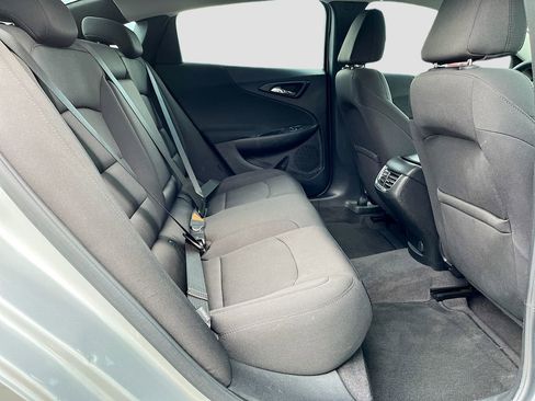 Used 2020 Chevrolet Malibu LT FWD image 24
