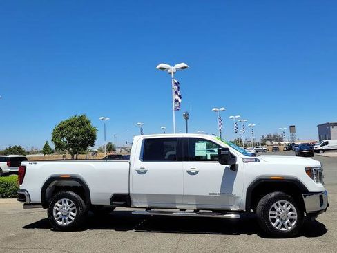 Used 2021 GMC Sierra 2500 SLE AWD/4WD image 3
