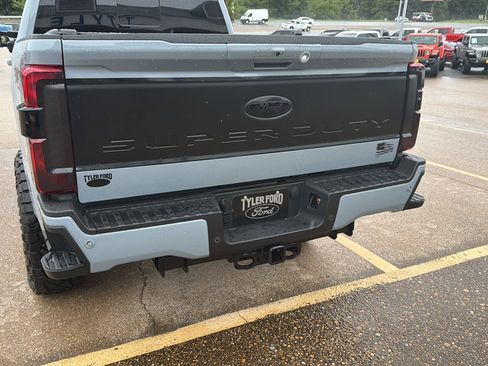 Used 2026 Ford F250 Lariat w/ Black Appearance Package AWD/4WD image 10
