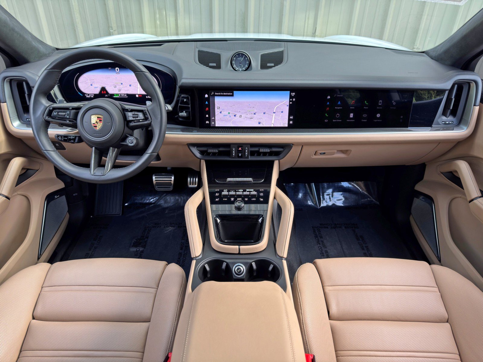 Used 2024 Porsche Cayenne Turbo AWD/4WD image 13