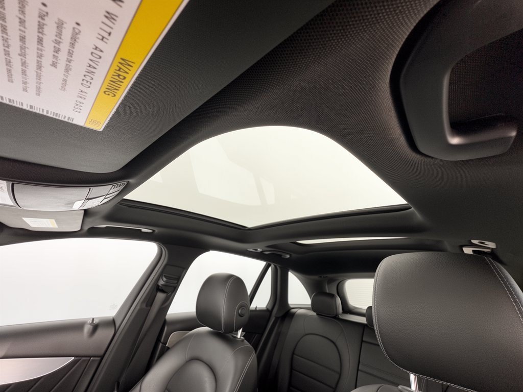 Used 2019 Mercedes-Benz GLC 300 image 27