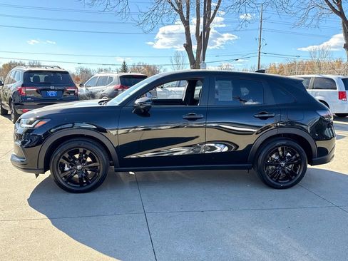 Certified 2026 Honda HR-V Sport image 8