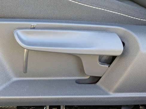 New 2026 Volkswagen Jetta Sport FWD image 24