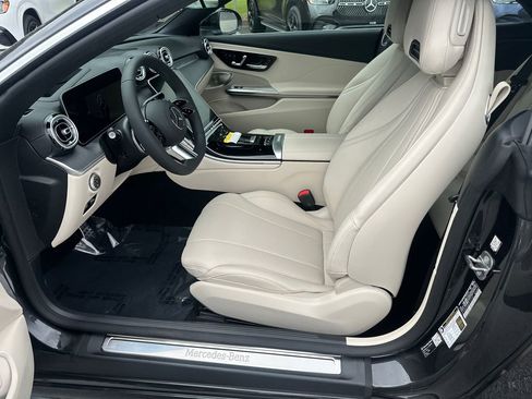 New 2026 Mercedes-Benz CLE 300 4MATIC Cabriolet image 9