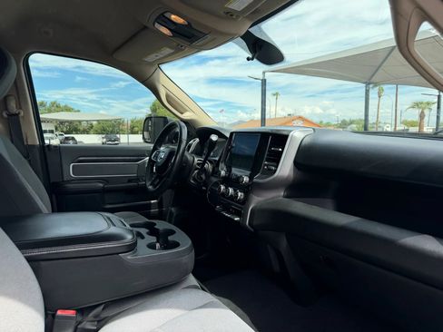 Used 2019 RAM 2500 Big Horn AWD/4WD image 25