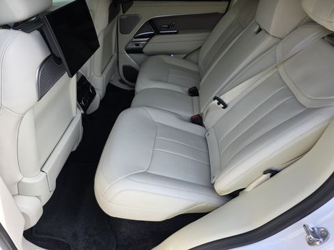 Certified 2025 Land Rover Range Rover Autobiography AWD/4WD image 14