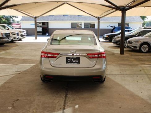 Used 2015 Toyota Avalon XLE Premium image 6