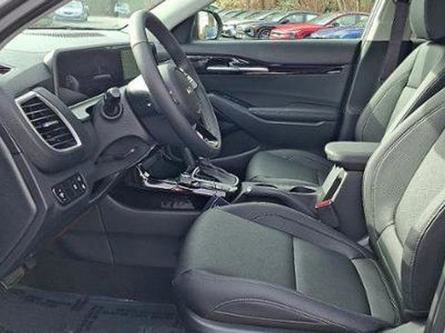 New 2026 Kia Seltos EX image 8