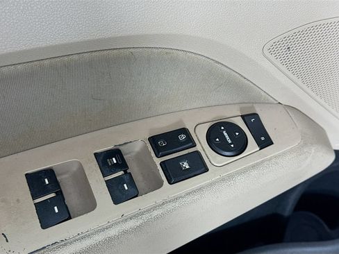 Used 2020 Hyundai Elantra SEL w/ Convenience Package (C2) FWD image 18