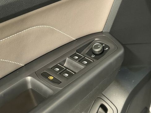 Used 2021 Volkswagen Atlas SEL Premium AWD/4WD image 29