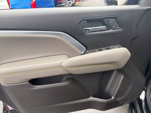 New 2026 Chevrolet Colorado ZR2 w/ Technology Package image 22