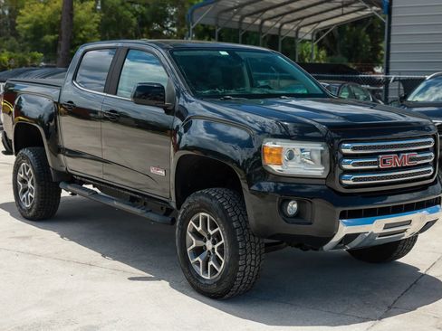Used 2017 GMC Canyon SLE w/ All Terrain X Package AWD/4WD image 9