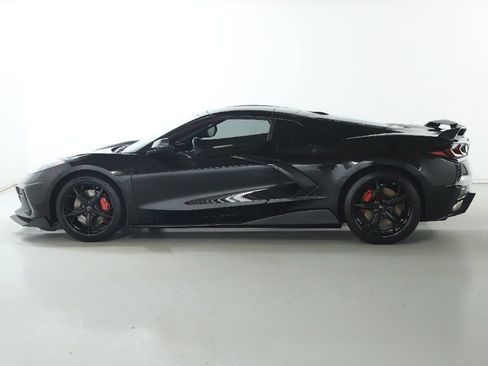 Used 2021 Chevrolet Corvette Stingray Preferred Cpe w/ Z51 Performance Package RWD image 36