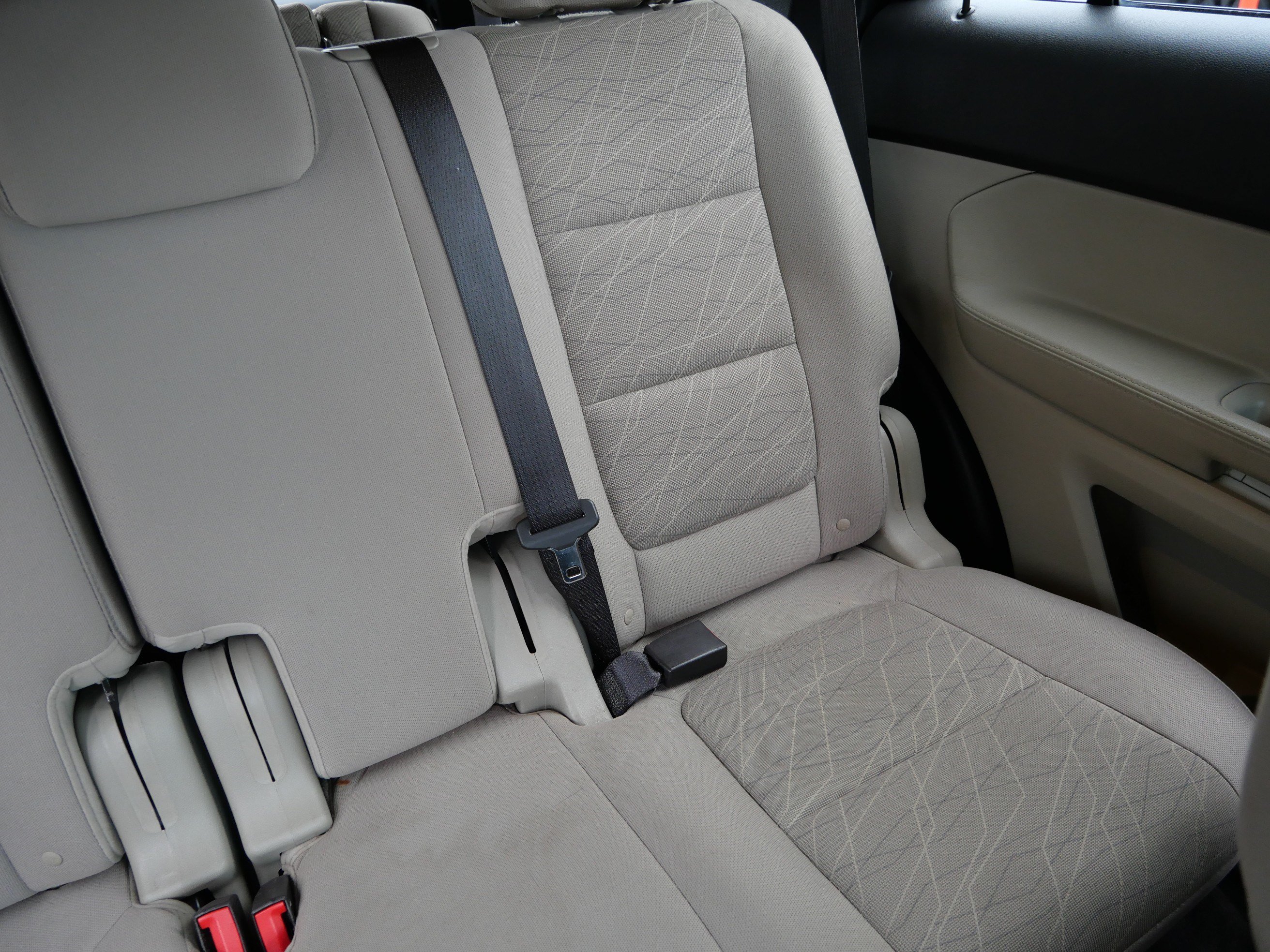 Used 2013 Ford Explorer FWD w/ Class III Trailer Tow Pkg image 14