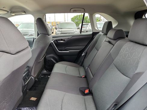Used 2024 Toyota RAV4 XLE image 9