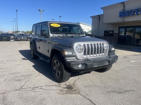 Used 2018 Jeep Wrangler Unlimited Sport S image 10