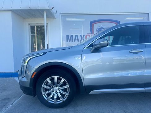 Used 2023 Cadillac XT4 Premium Luxury AWD/4WD image 29