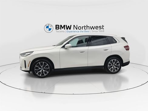 Used 2026 BMW X3 xDrive30 w/ Convenience Package image 10