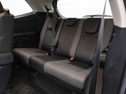 Used 2024 Subaru Ascent Onyx Edition image 27