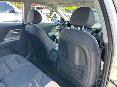 Used 2019 Kia Niro LX FWD image 42