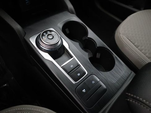 Used 2022 Ford Escape SE w/ SE Sport Appearance Package image 14