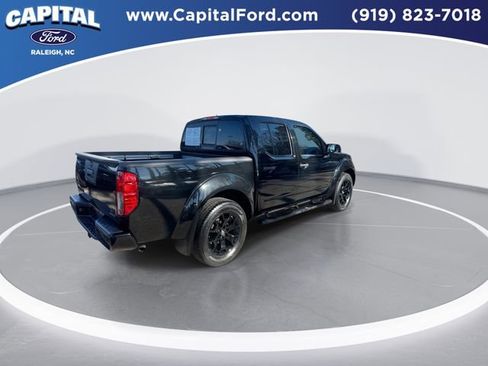 Used 2019 Nissan Frontier SV w/ Value Truck Package image 8