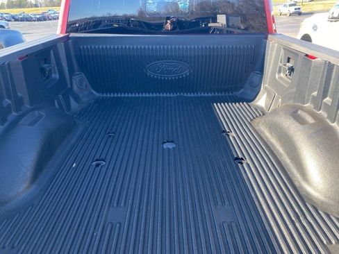 Used 2017 Ford F250 Lariat w/ Chrome Package image 4