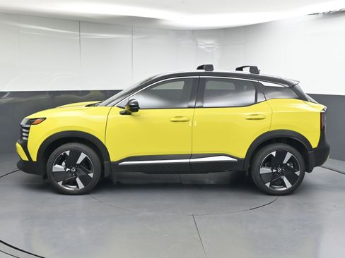 Used 2026 Nissan Kicks SR image 5