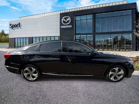 Used 2020 Honda Accord EX image 2