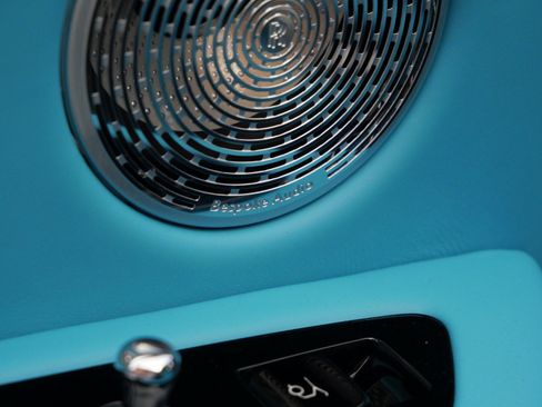 Used 2024 Rolls-Royce Cullinan image 27