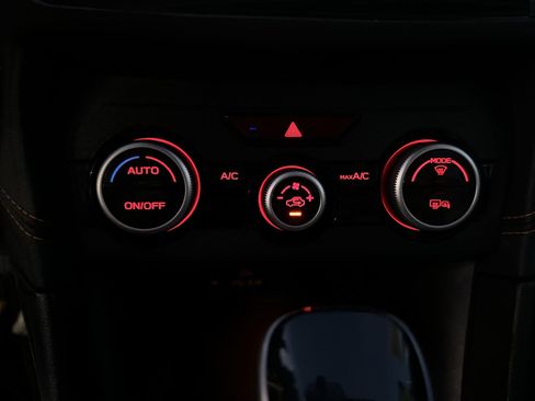 Used 2023 Subaru Crosstrek 2.0i Premium image 16