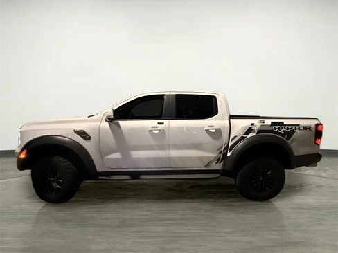 Used 2025 Ford Ranger Raptor image 2