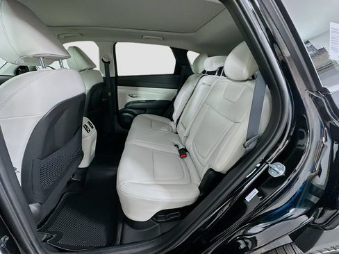 New 2026 Hyundai Tucson Limited AWD/4WD image 17