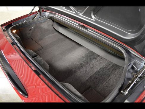 Used 2012 Chevrolet Corvette Grand Sport w/ 2LT Preferred Equipment Group RWD image 16