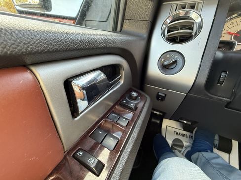 Used 2013 Ford Expedition EL King Ranch image 33