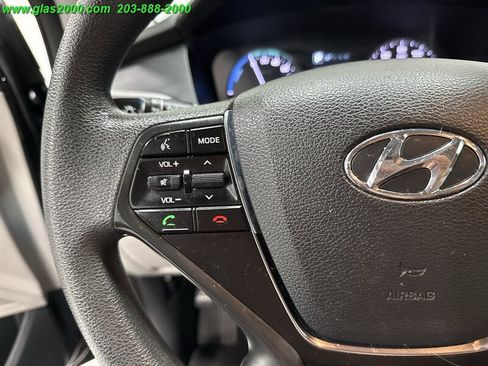 Used 2016 Hyundai Sonata SE image 21