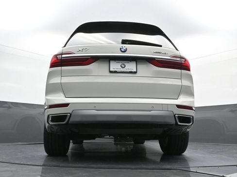 Used 2022 BMW X7 xDrive40i w/ Executive Package AWD/4WD image 27