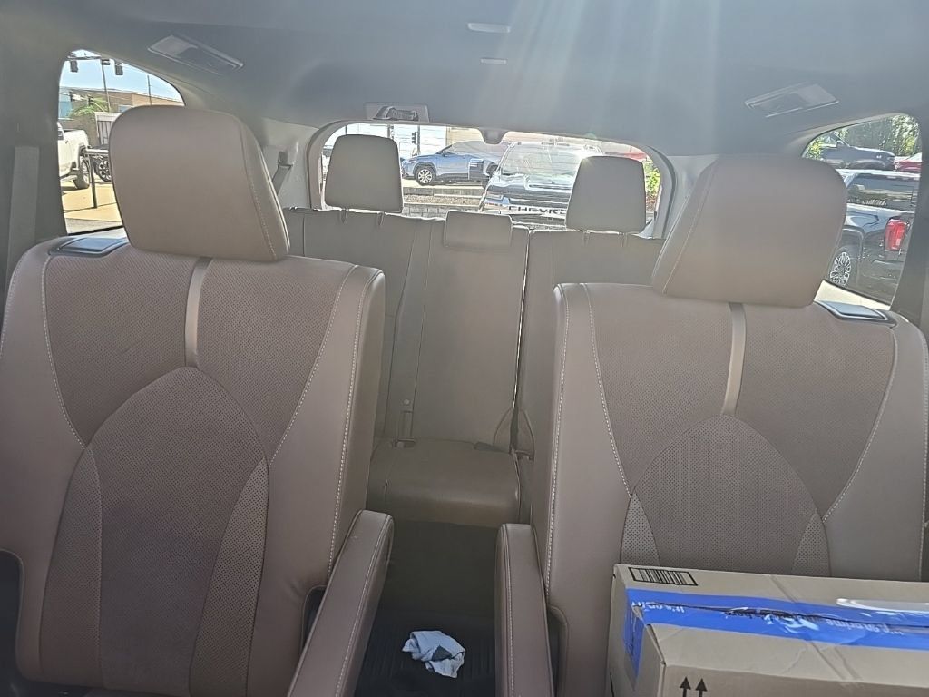 Used 2024 Toyota Grand Highlander AWD Hybrid image 10