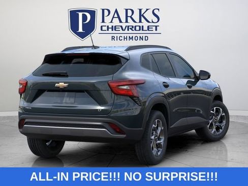 New 2026 Chevrolet Trax LT w/ LT Convenience Package FWD image 7